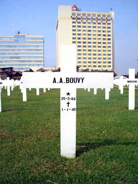 Click for photo in separate window adolf_albert_bouvy__1884-1945_.jpg