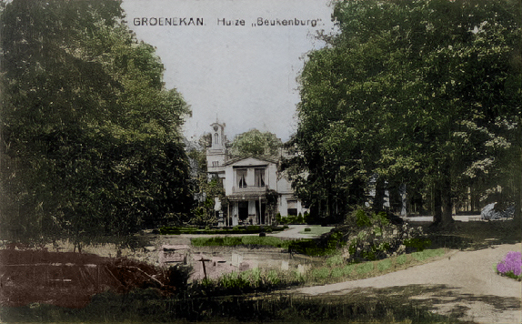 Click for photo in separate window huize_beukenburg.jpg
