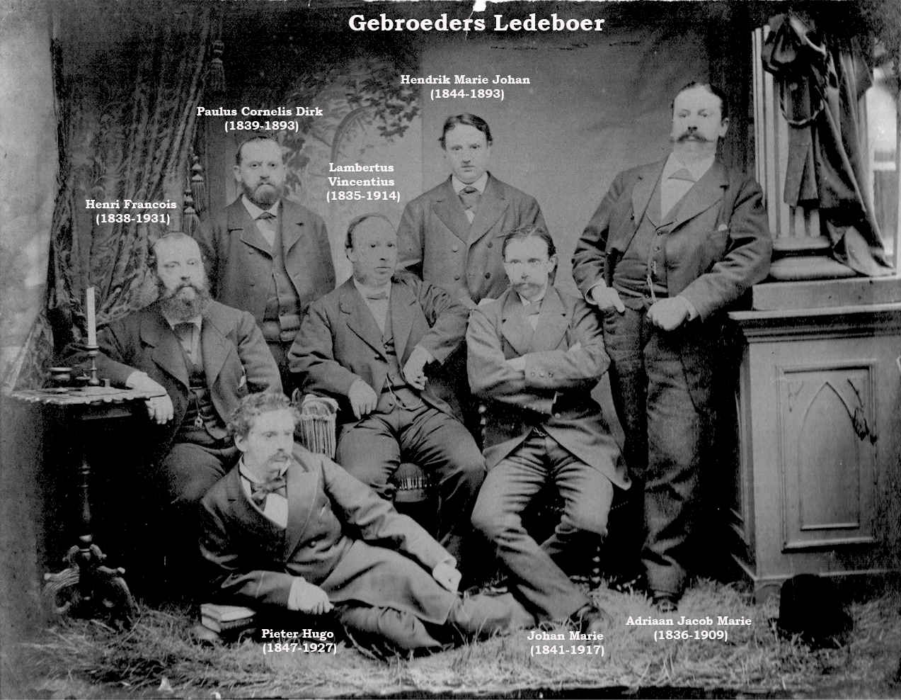 Click for photo in separate window gebr._ledeboer.jpg