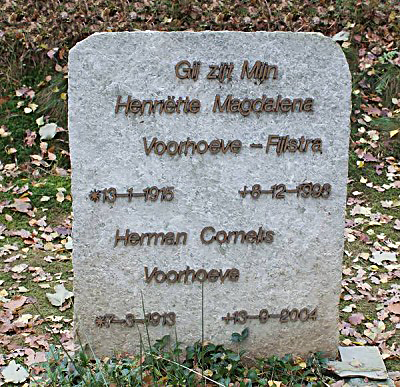 Click for photo in separate window henriëtte_magdalena_fijlstra__1915-1993_.jpg