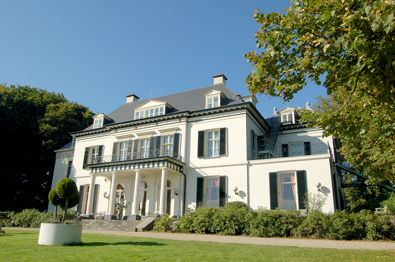 Click for photo in separate window huize_valkenberg_de_steeg.jpg