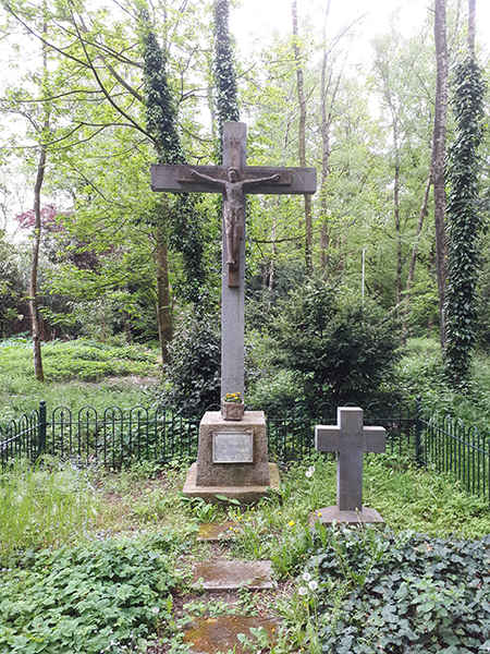 Click for photo in separate window herdenkingskruis__negennovemberweg__venlo_.jpg