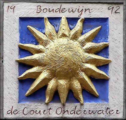 Click for photo in separate window boudewijn_de_court_onderwater-gevelsteen.jpg