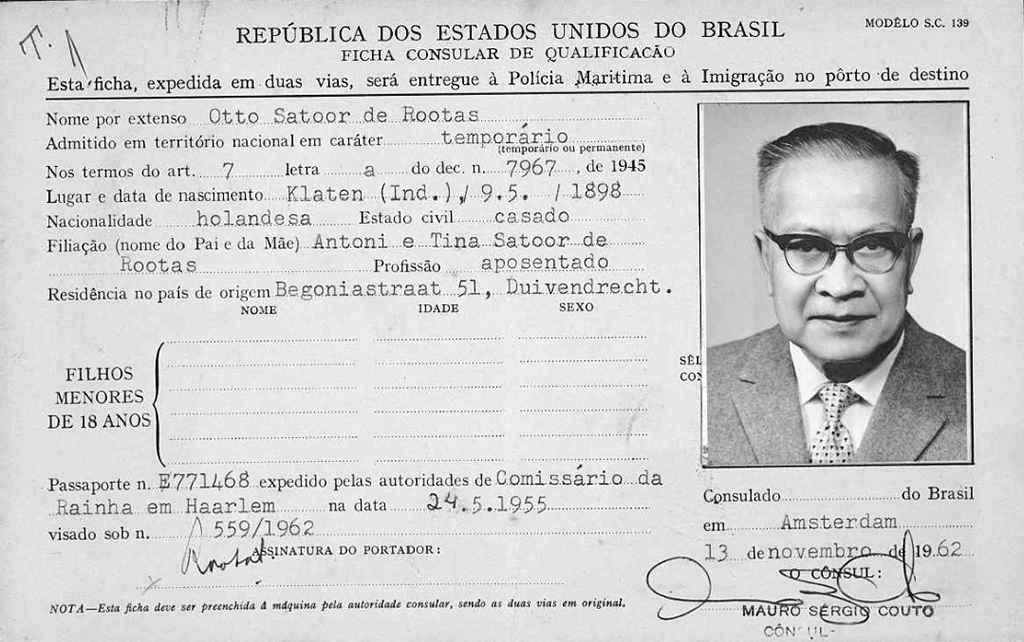 Click for photo in separate window otto_satoor_de_rootas__1898-_.jpg