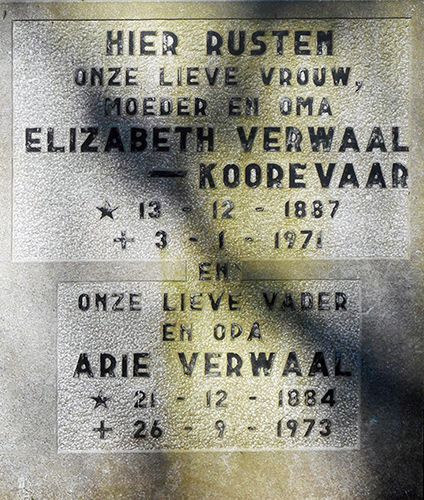 Klik voor foto in apart venster elizabeth_koorevaar___arie_verwaal.jpg