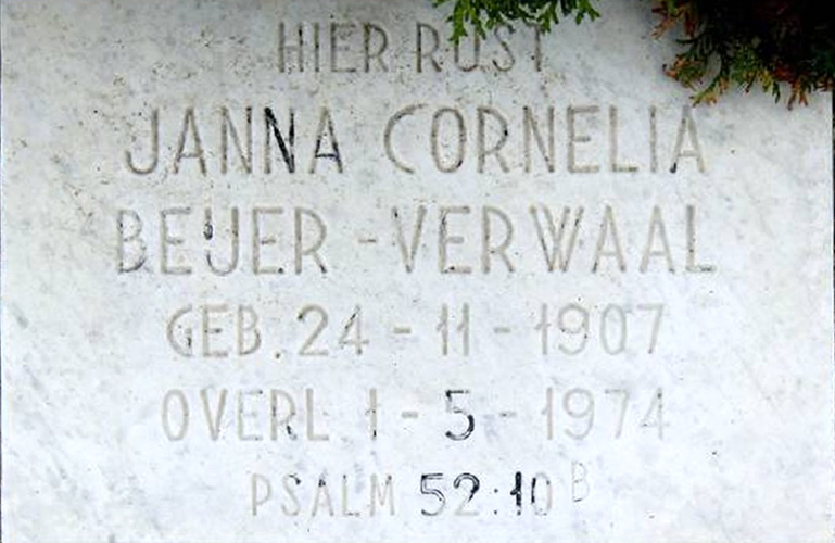 Klik voor foto in apart venster janna_cornelia_verwaal__1907-1974_.jpg