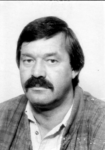 Klik voor foto in apart venster antonie__ton__bos.jpg