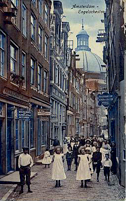 Klik voor foto in apart venster engelschesteeg_amsterdam.jpg