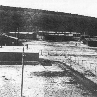 Klik voor foto in apart venster kamp_langenstein-zwieberge..jpg
