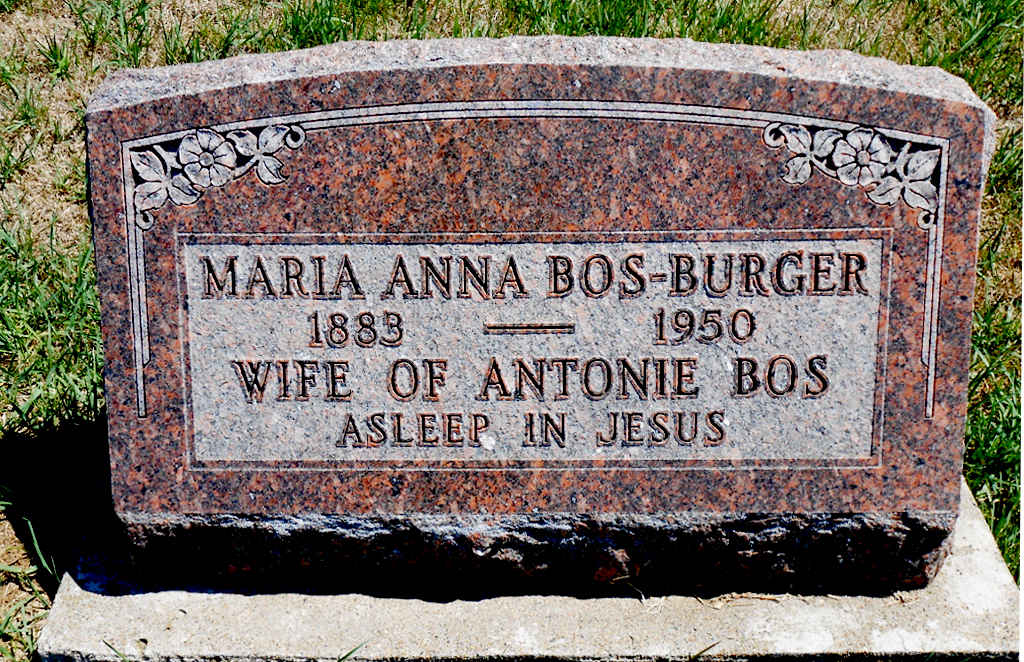 Klik voor foto in apart venster maria_anna_burger__1883-1950_.jpg