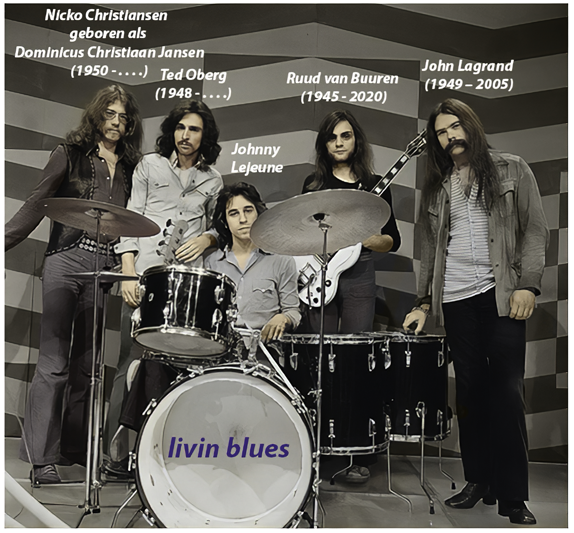 Klik voor foto in apart venster livin__blues_1972.jpg