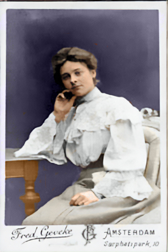 Klik voor foto in apart venster berendina_johanna_budde__1868-1953_.jpg