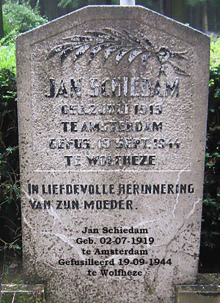 Klik voor foto in apart venster jan_schiedam__1919-1944_.jpg