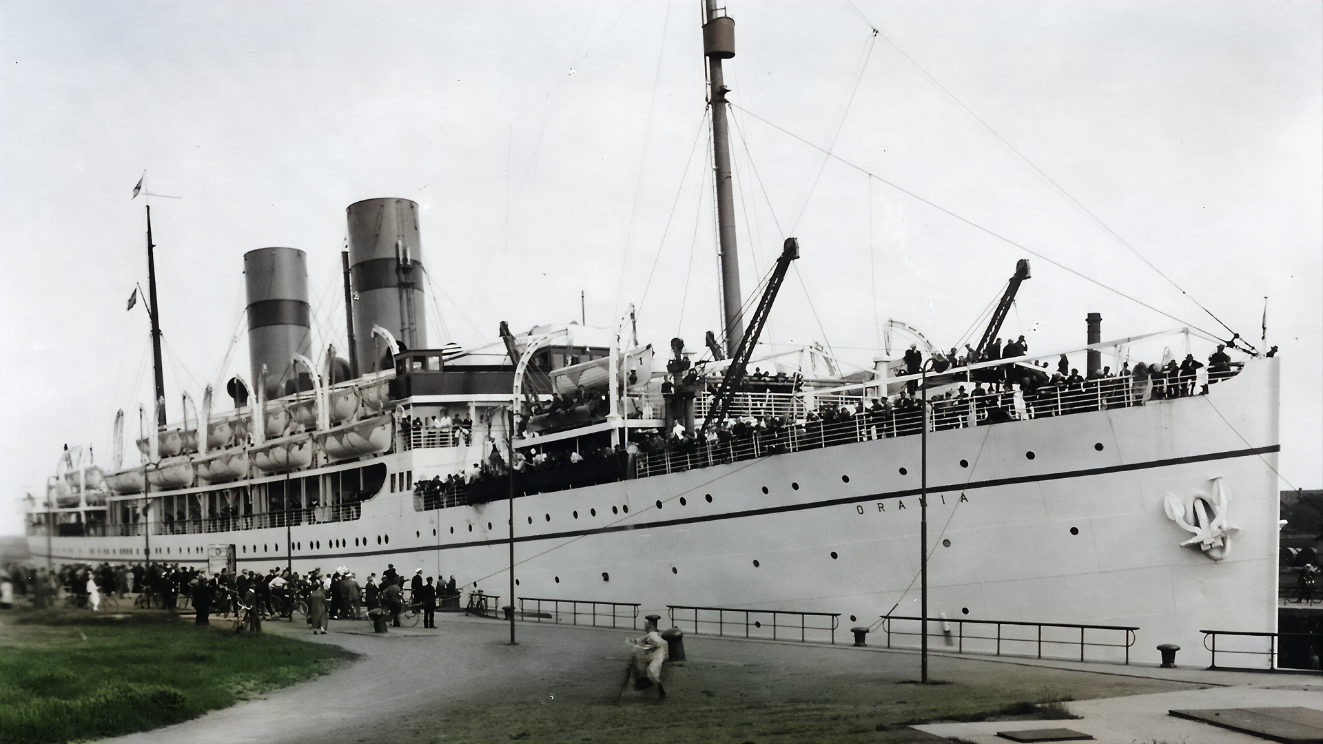 Klik voor foto in apart venster stoomschip_orania.jpg
