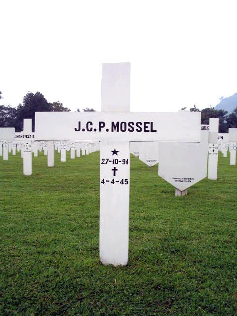 Klik voor foto in apart venster jacobus_christiaan_pieter_mossel__1891-1945_.jpg