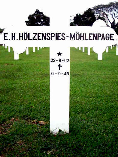 Klik voor foto in apart venster engelina_hendrina_möhlenpage__1902-1945_.jpg