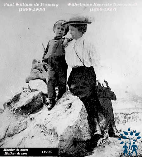 Klik voor foto in apart venster young_paul_with_his_mother__wilhelmine_henriete_suermondt_de_fremery.jpg